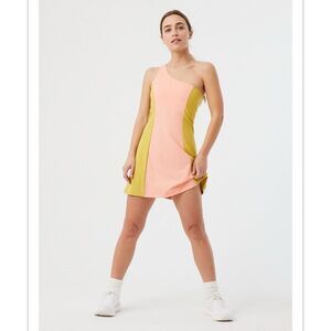 BNWT Outdoor Voices Nectarine Dijon Colorblock One Shoulder Dress Sz S Athletic